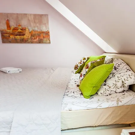 Domus 247 Didzioji Street Apartment *